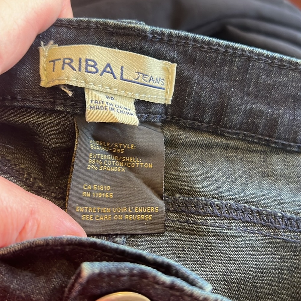 EUC Tribal Dark Wash Jeans - Picture 4 of 5
